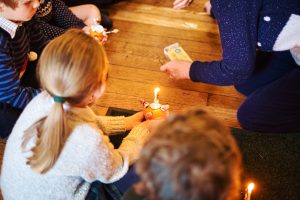 Christingle lighting