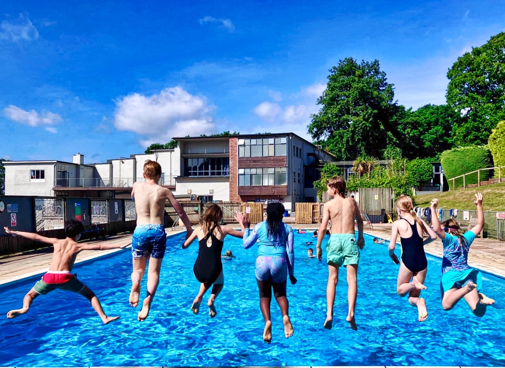 Years 5 and 6 PGL Barton Hall Swimming