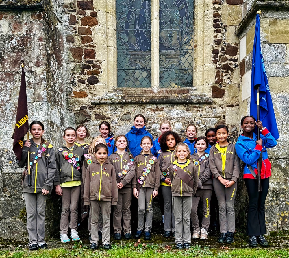 Guides and Brownies Remembrance Parade